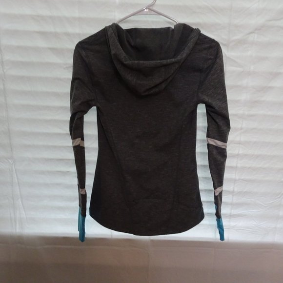 Workout Jacket - Picture 3 of 4